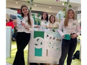 Компанија „Тителски цвет“ на смотри ученичких компанија