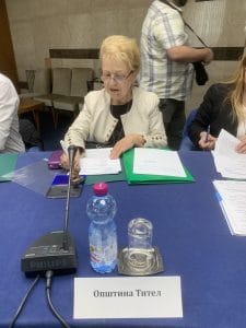 IMG 06b6b77d3ab3a53816608656a51d4181 V