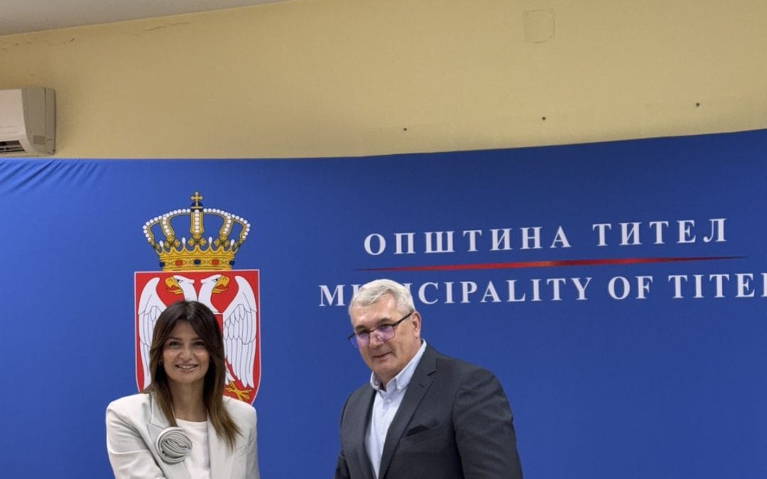 Општина Тител добила је од Министарства за заштиту животне средине на коришћење камион за сакупљање отпада