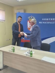 Потписани Уговори о суфинансирању мера енергетске санације породичних кућа и станова на територији општине Тител 5 20250320 101735